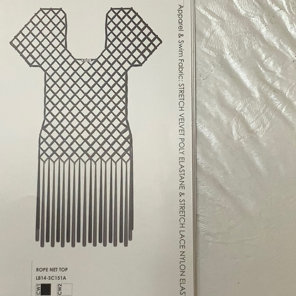 Lisa Blue ROPE NET COVERUP - White - Picture 4 of 9